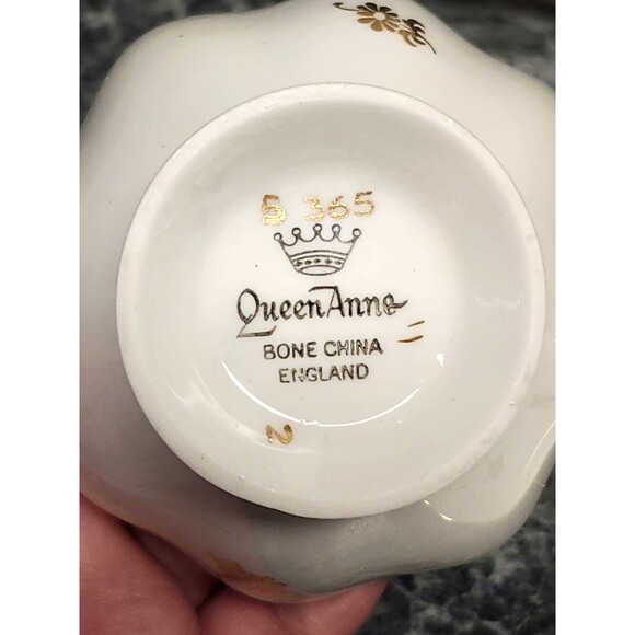 VTG Queen Anne Fine Bone China Footed Teacup & Saucer Blue  Gold Gilt #5365 - Picture 13 of 14